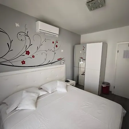 Nirvana Rooms&apartments
