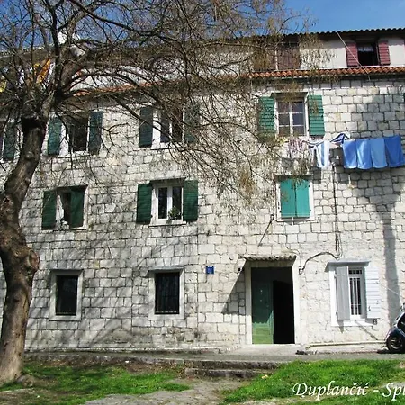 Nirvana Rooms&apartments