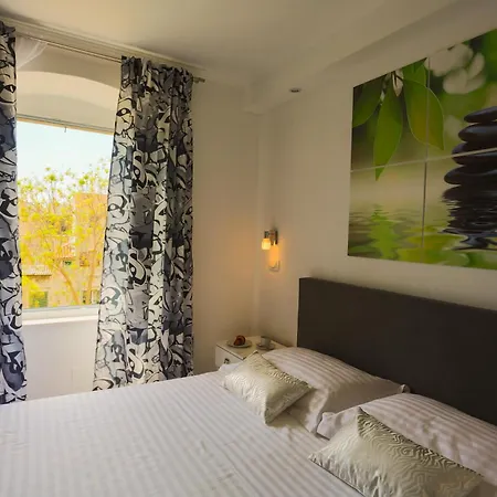 게스트하우스 너바나 룸&아파트