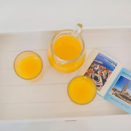 Nirvana & בית הארחה