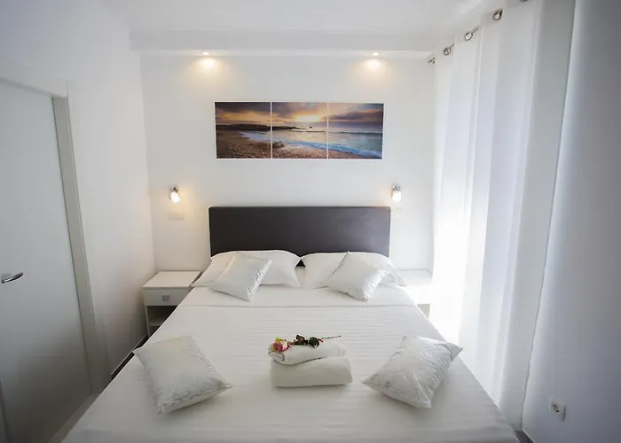 게스트하우스 너바나 룸&아파트