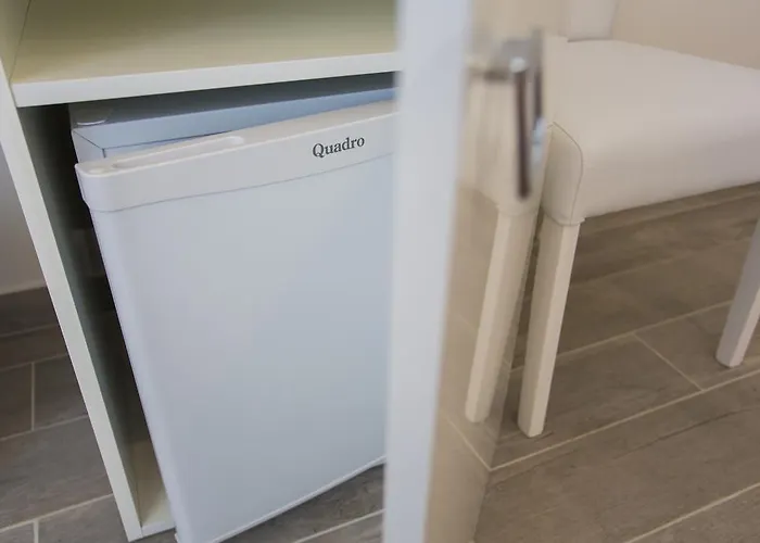 너바나 룸&아파트 3*