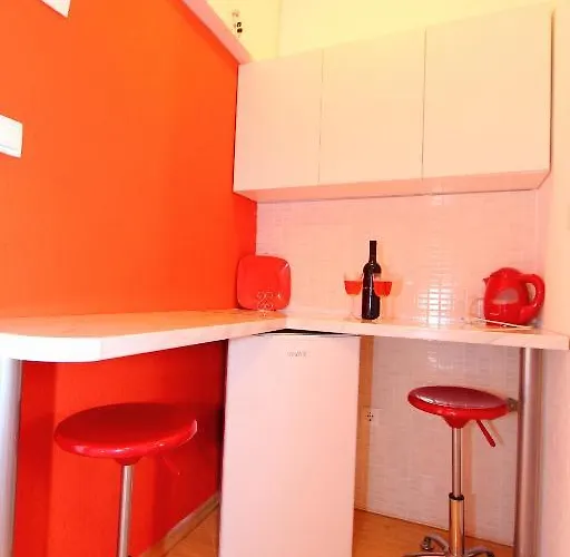 너바나 룸&아파트