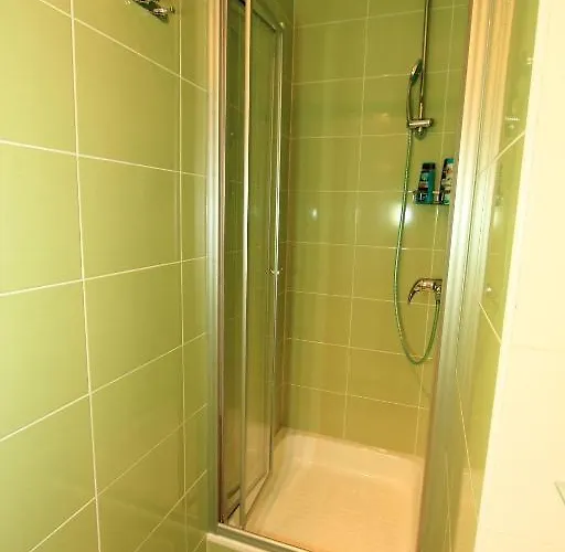 너바나 룸&아파트 3* 스플리트