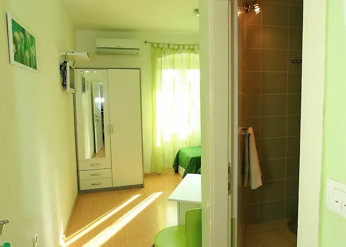 너바나 룸&아파트 3* 스플리트