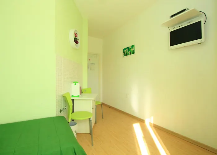 너바나 룸&아파트 게스트하우스