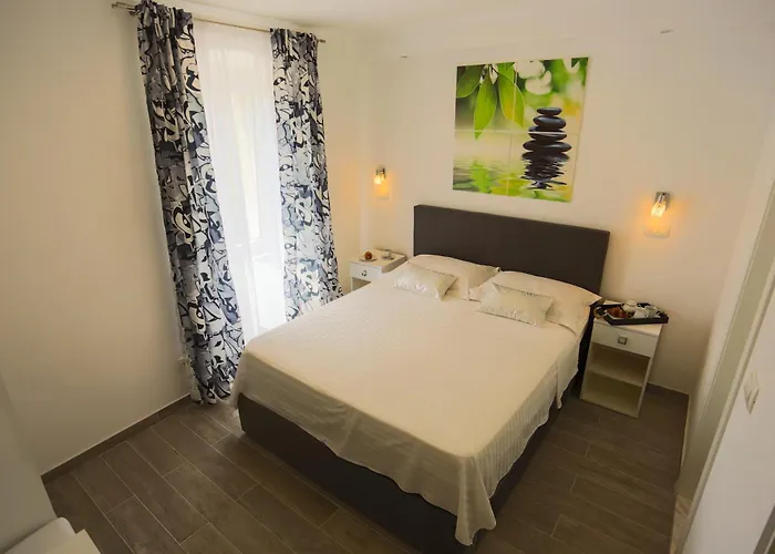 너바나 룸&아파트 게스트하우스 스플리트